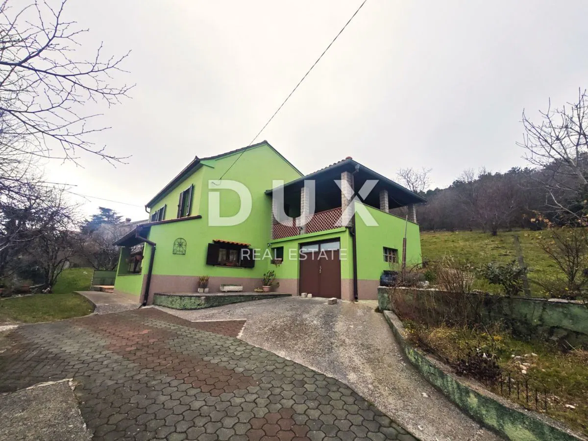 ČAVLE (környék) - Családi ház 3250 m2 építési telekkel!