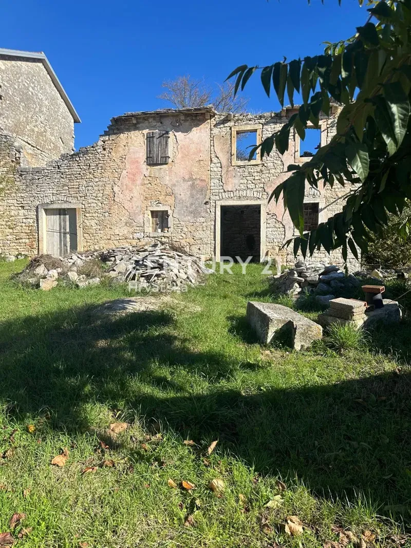 KANFANAR, STONE HOUSE WITH GREAT POTENTIAL IN THE TOWN CENTER – 3