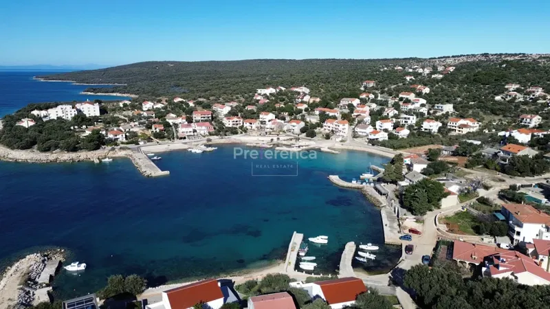 Jakišnica - terreno edificabile in posizione tranquilla – 2
