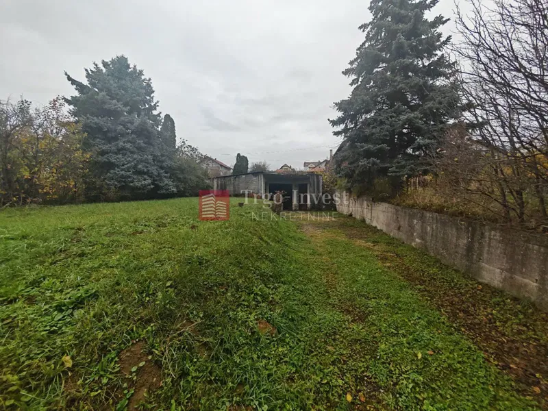 Grundstück Brodski Varoš, Slavonski Brod, 1.021m2