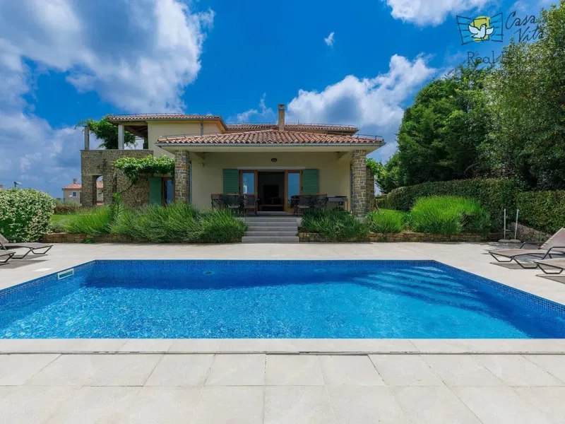 ISTRA, BUJE, Lussuosa casa mediterranea con un ampio giardino