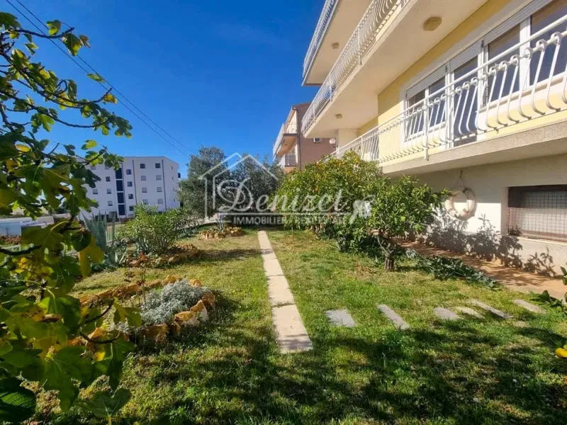 Exclusive Sale! Trogir, Seget Donji – Apartment House in an Excellent Location with a Beautiful Sea View – 2