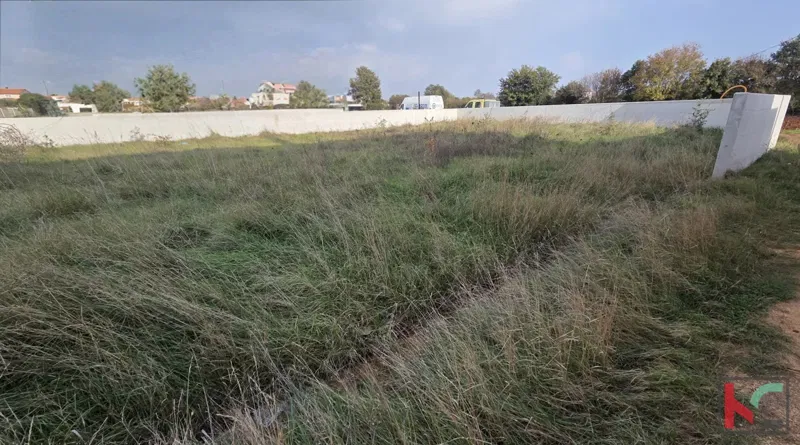 Land Loborika – 3