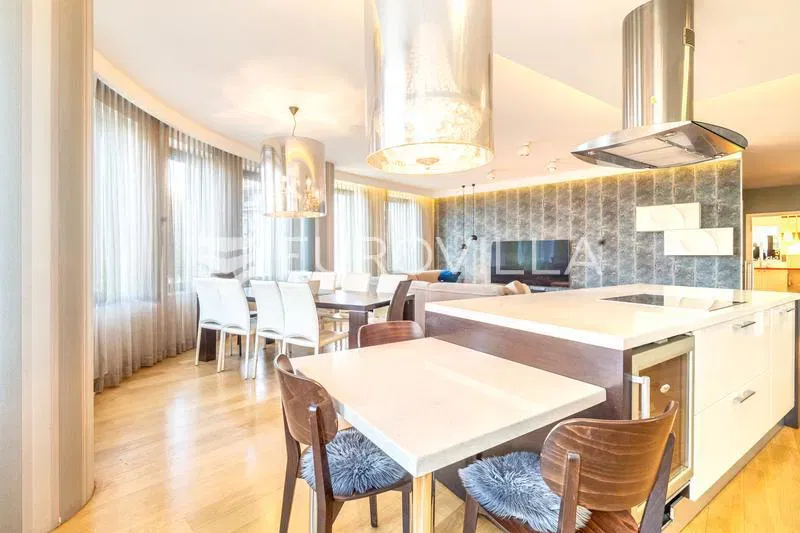 Zagreb, Maksimir, three room apartment 157 m² 3 garage parking space – 3