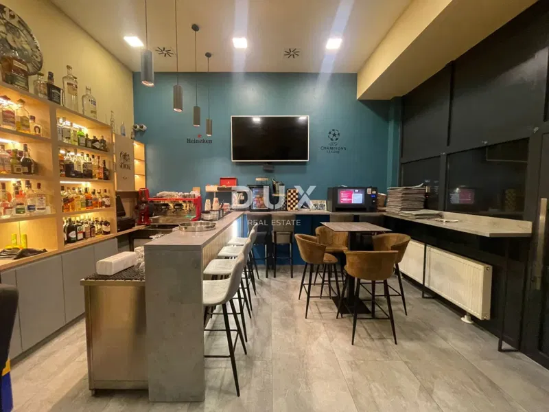 ZAGABRIA, DUBRAVA - Bar caffetteria ben avviato con galleria e terrazza - Possibilità di conversione – 2