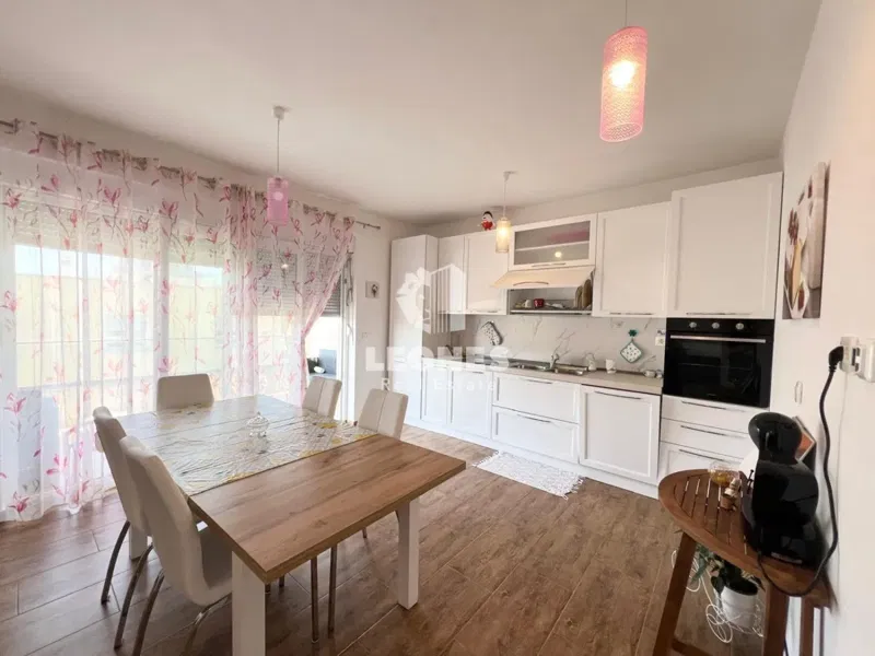 Confortevole appartamento con terrazza panoramica e vista mare a soli 500 metri dal mare a Cittanova – 3
