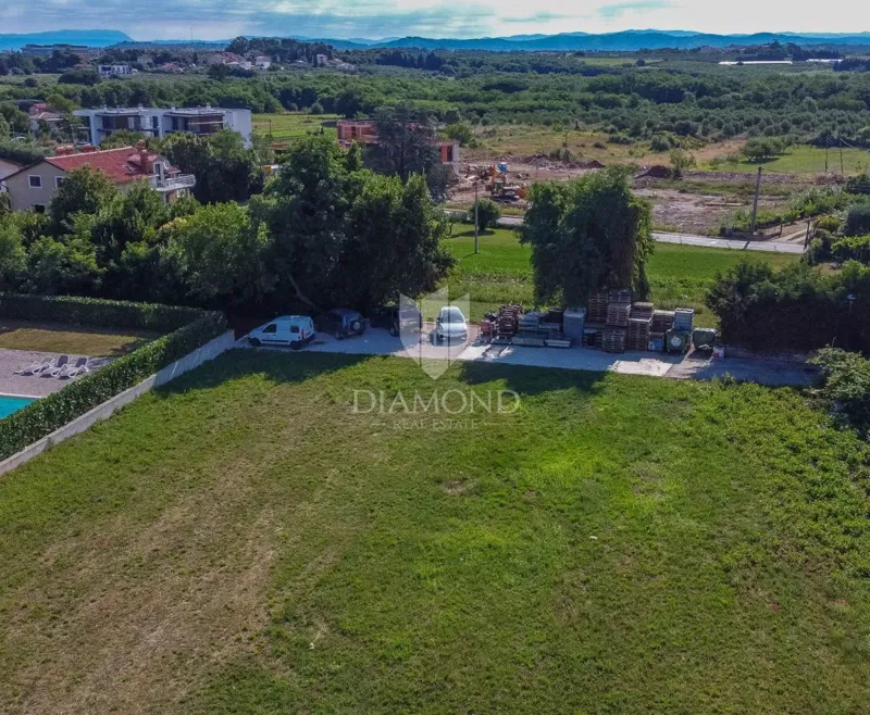Salvore, terreno edificabile non lontano dal mare! – 2