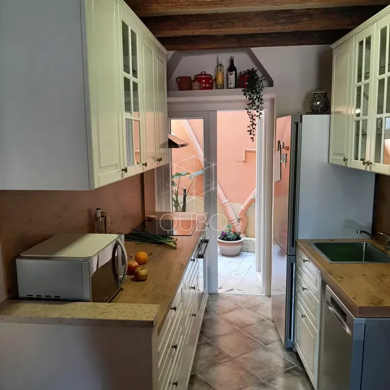 Rovinj – Charming Apartment in the Old Town, First Floor – 2