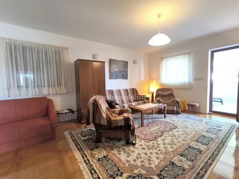 Casa con 3 unità e grande giardino, Malinska – 2