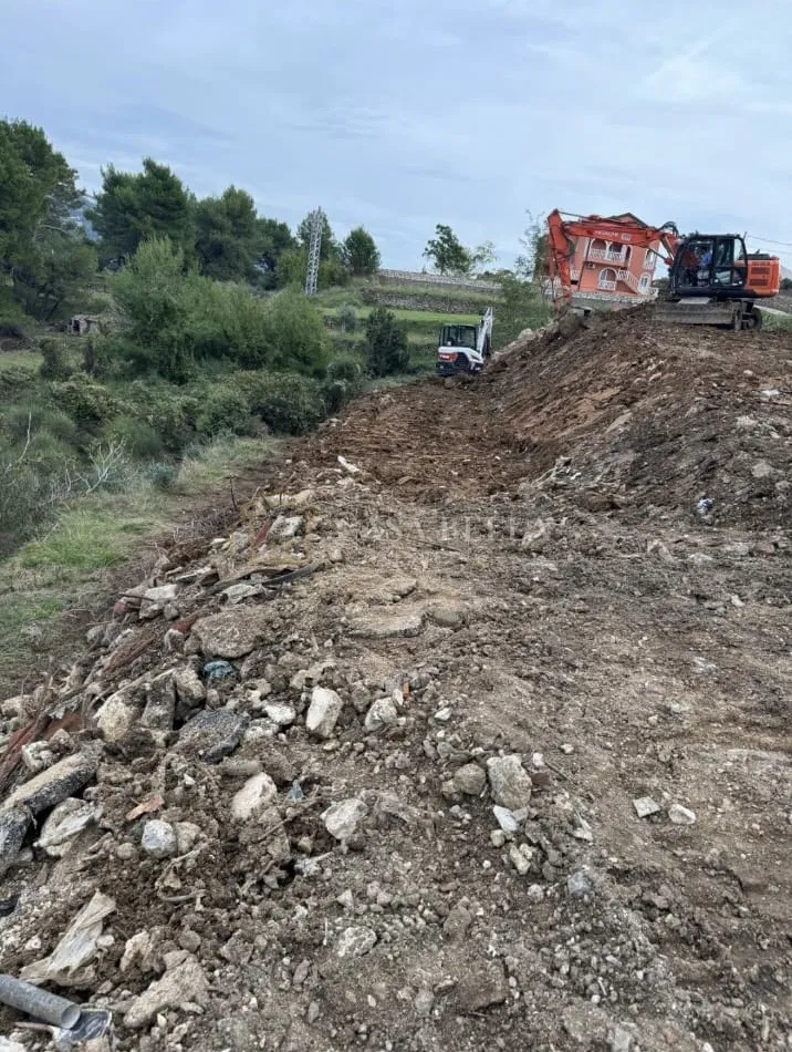 Rab, Građevinsko zemljište, 576m2 – 3