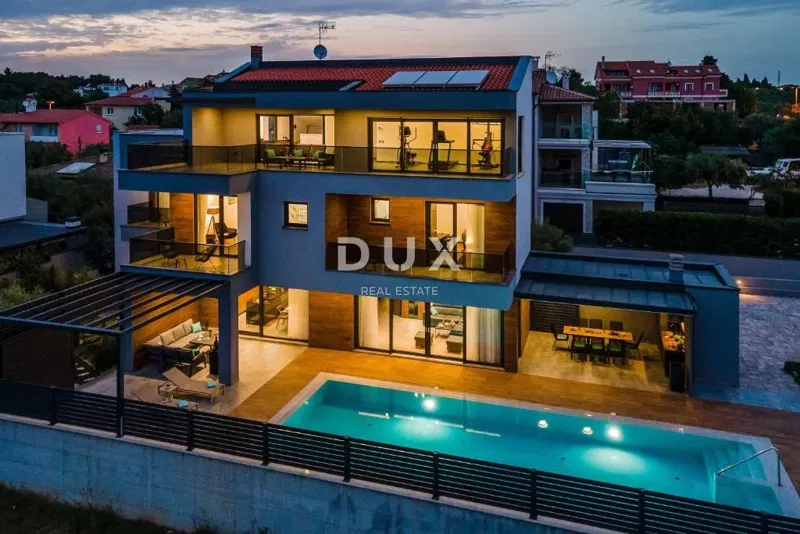 ISZTRIA, PULA, FAŽANA - Modern villa tengerre nyíló kilátással! – 2