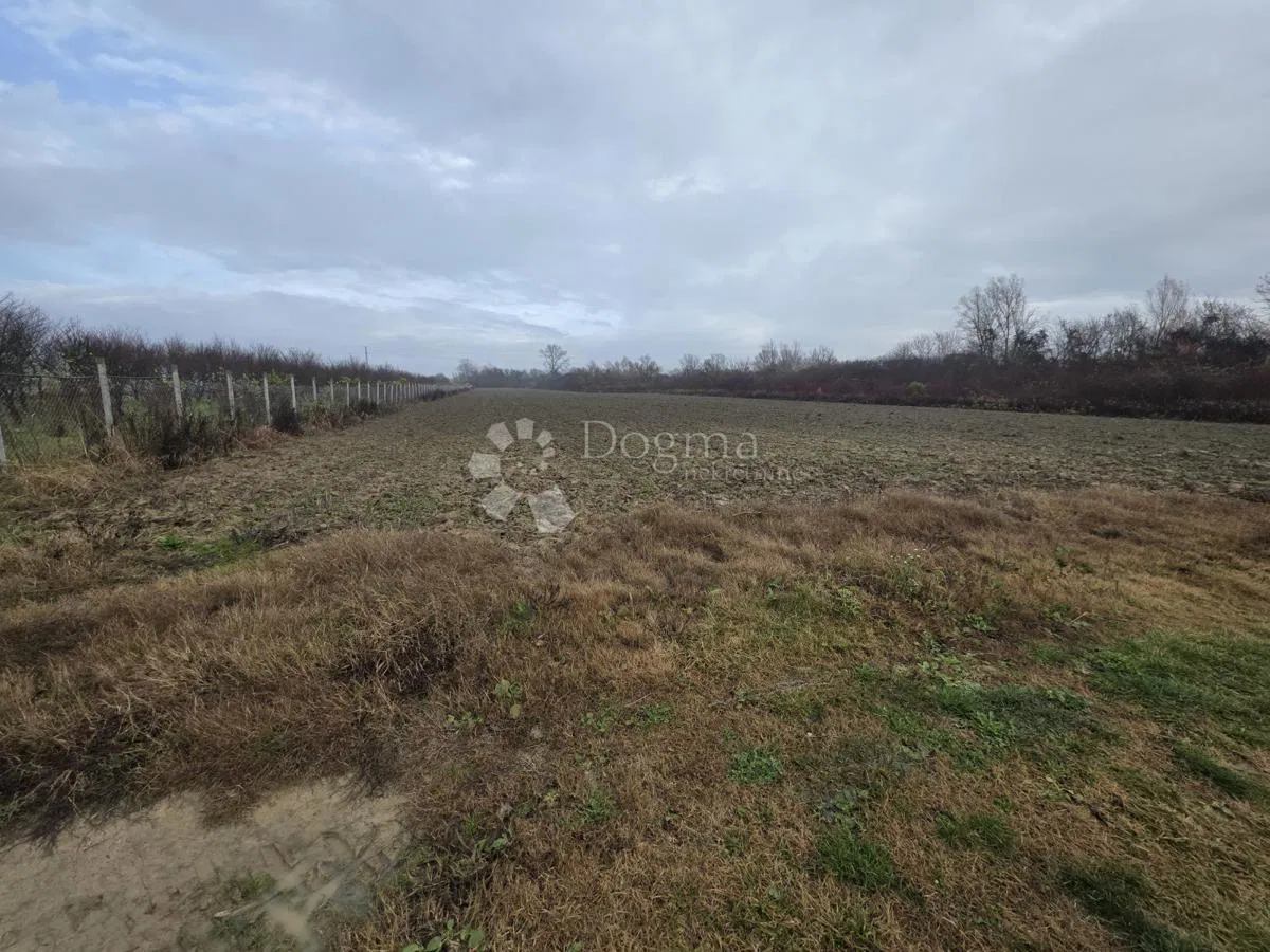Mezőgazdasági terület Oborovo, Rugvica, 5.206m2