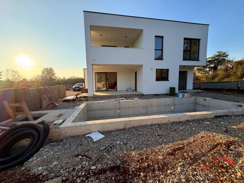 Pula, Loborika-surroundings, duplex house with swimming pool – 2