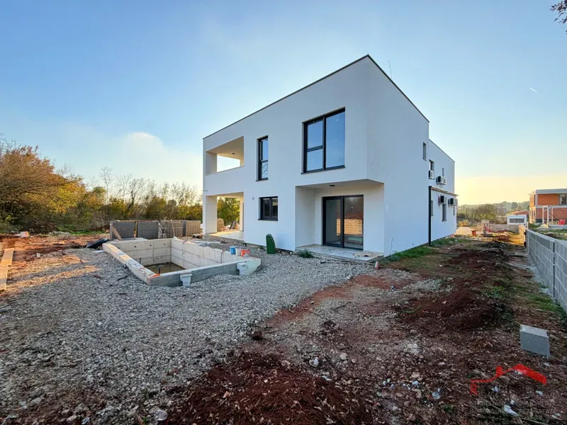 Pula, Loborika-surroundings, duplex house with swimming pool – 3