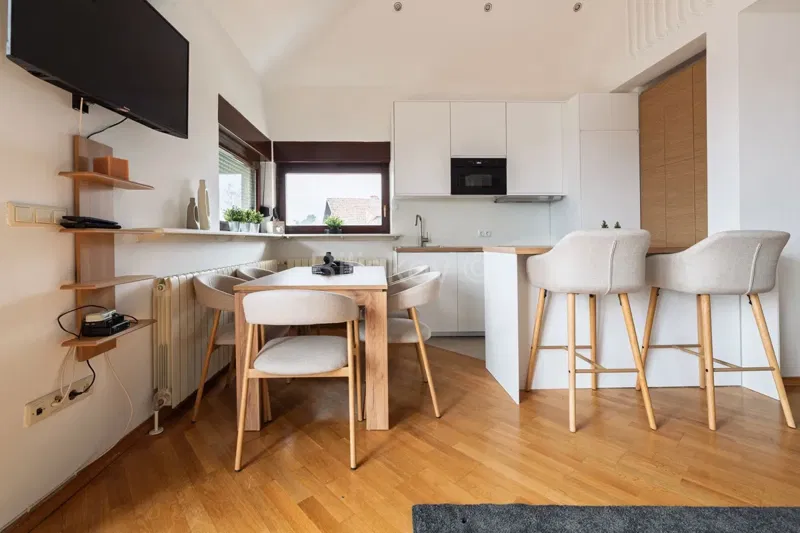 Rent, Zagreb, Maksimir – three-room apartment in a house, 71.87 m², on the second floor. – 3