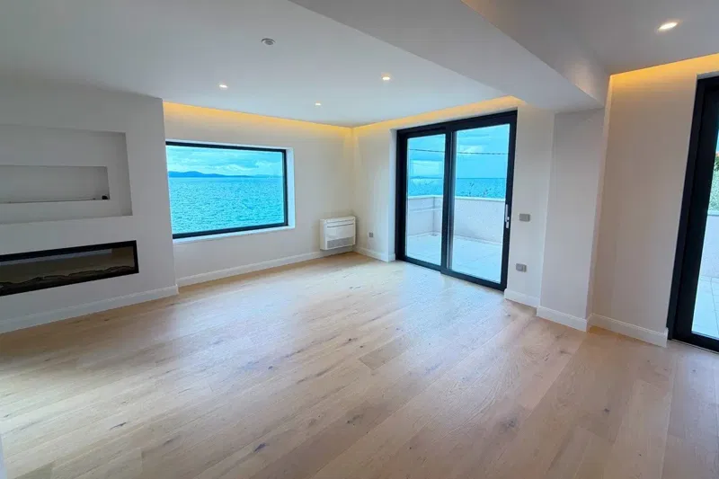 Villa first row to the sea – 3