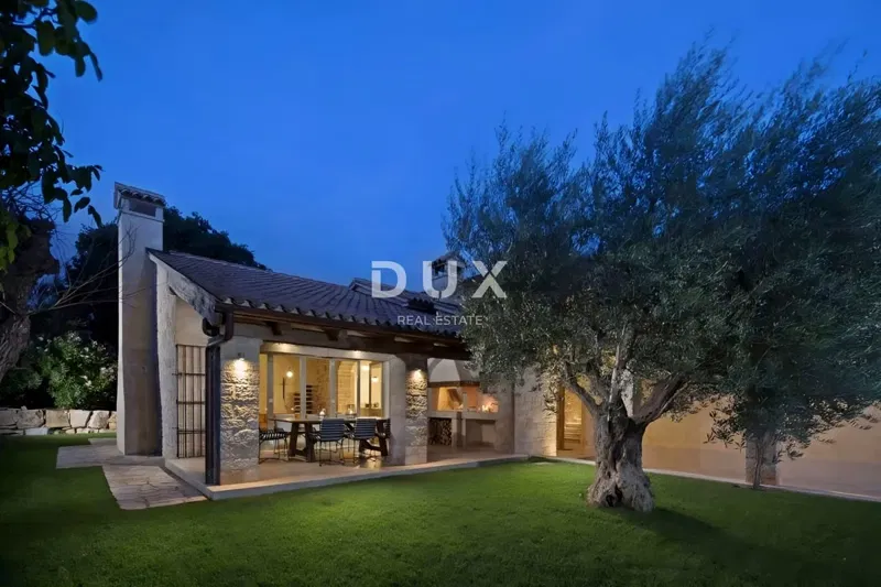 ISTRIA, VIŠNJAN - Casa in pietra unica con piscina – 2