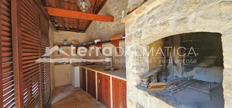Dom Brač – 3