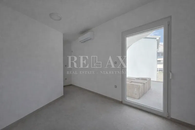 Crikvenica - appartamento con ampia terrazza, parcheggio – 2