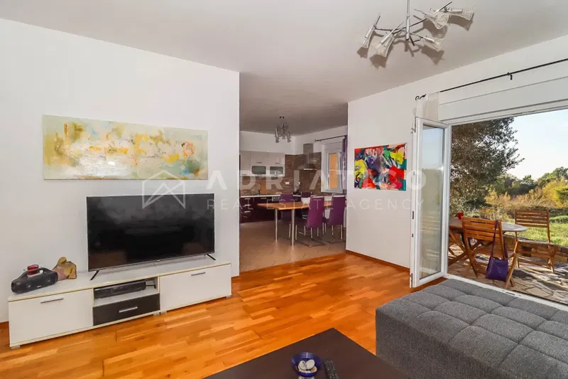 Vodnjan, Istria – Beautiful duplex house in a quiet location with a view – 3