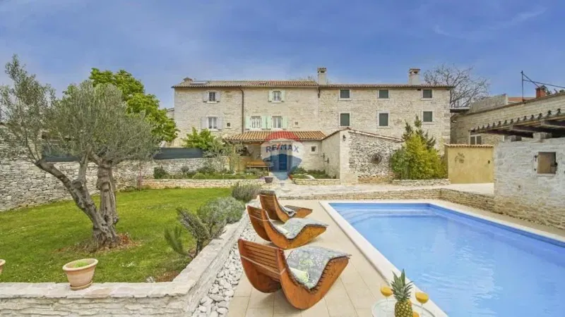 Casa Smoljanci, Svetvinčenat, 138m2 – 2