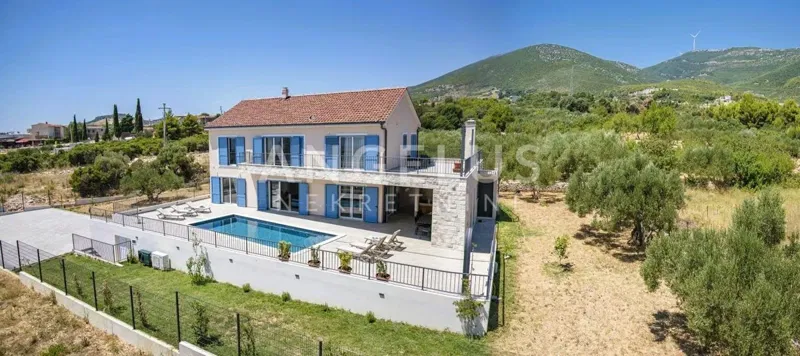 Casa Kaštel Novi – 2