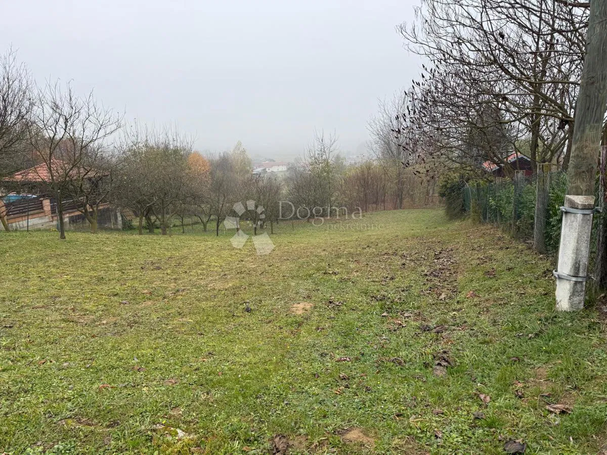 Terreno edificabile Sveti Ilija, 890m2