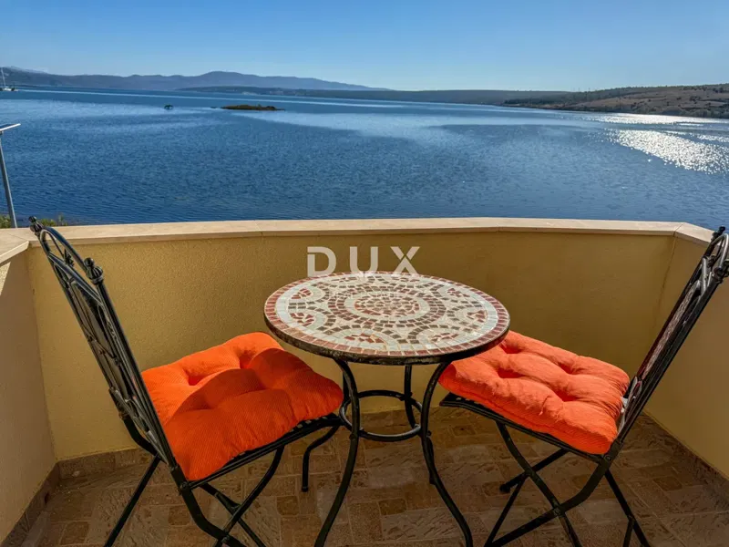 ZADAR, POSEDARJE - detached house first row to the Novigrad sea with a spacious yard – 3