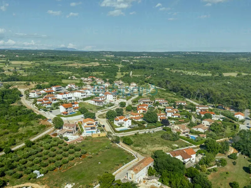 SVETI LOVREČ  PRODAJA POLJOPRIVREDNOG ZEMLJIŠTA