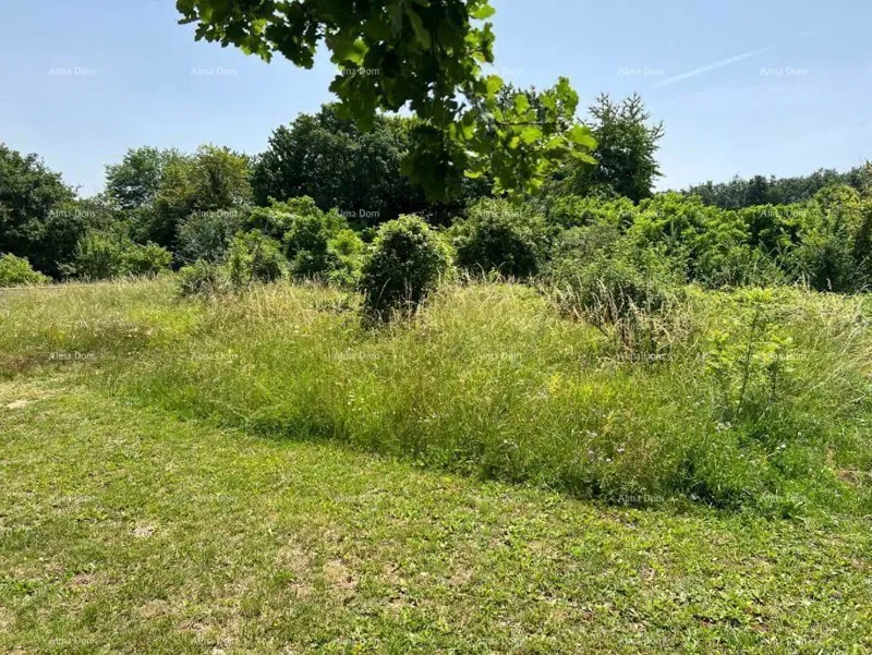 Pazin – Building Land 940 m² in a Peaceful Environment – 2