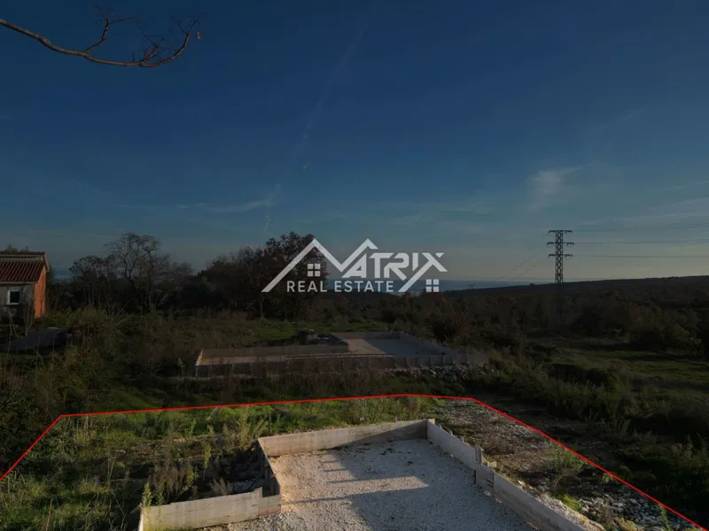 Okolica Marčane, vila s pogledom na morje v fazi roh-bau gradnje – 2