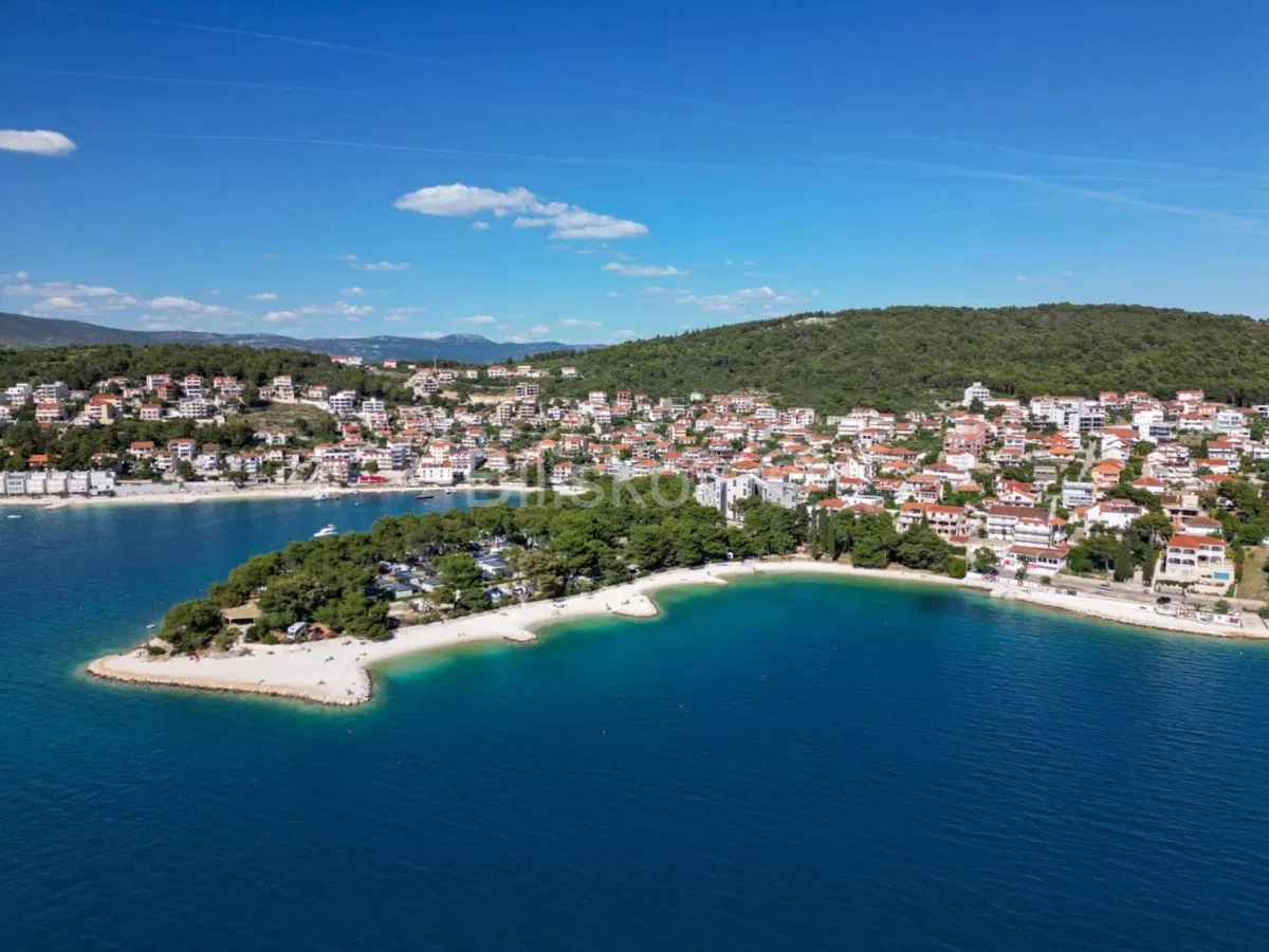 Prodaja,zemljište s potencijalom,blizina mora