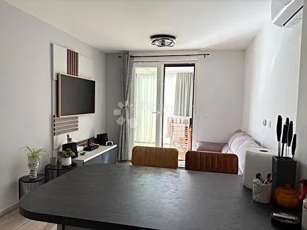 For sale: Modern one-bedroom apartment S8 on the ground floor – Duilovo, Split – 2