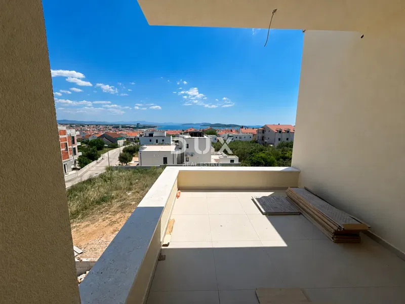 ŠIBENIK, VODICE - Legfelső emeleti apartman panorámás kilátással a tengerre – 2