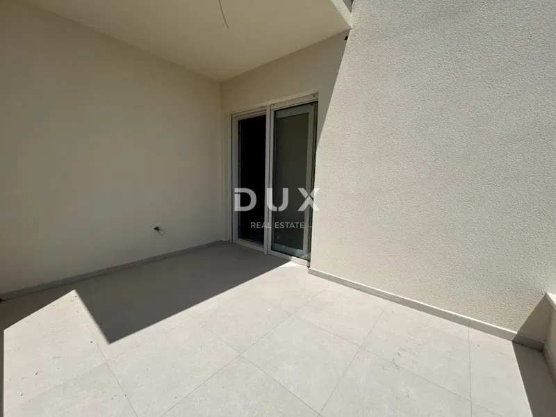 ŠIBENIK, VODICE - Top floor, 3 bedrooms and panoramic sea view – 3