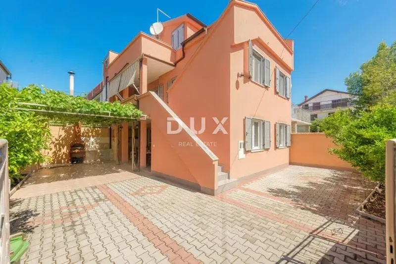 Casa Biograd na Moru, 210m2