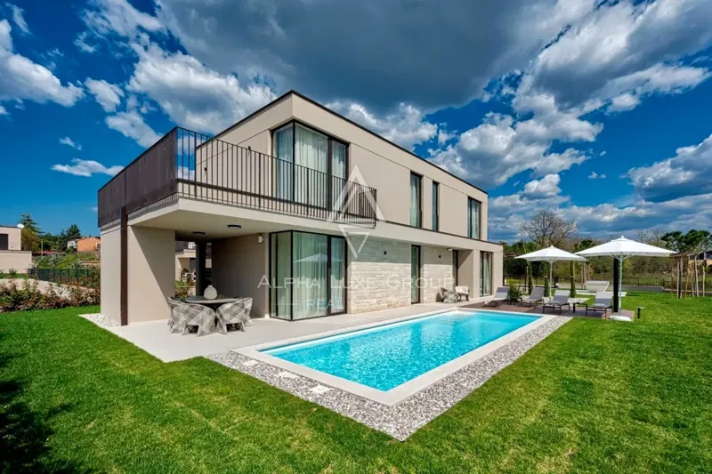 Istria, Poreč: Prémiová vila s bazénom pri obci – 2