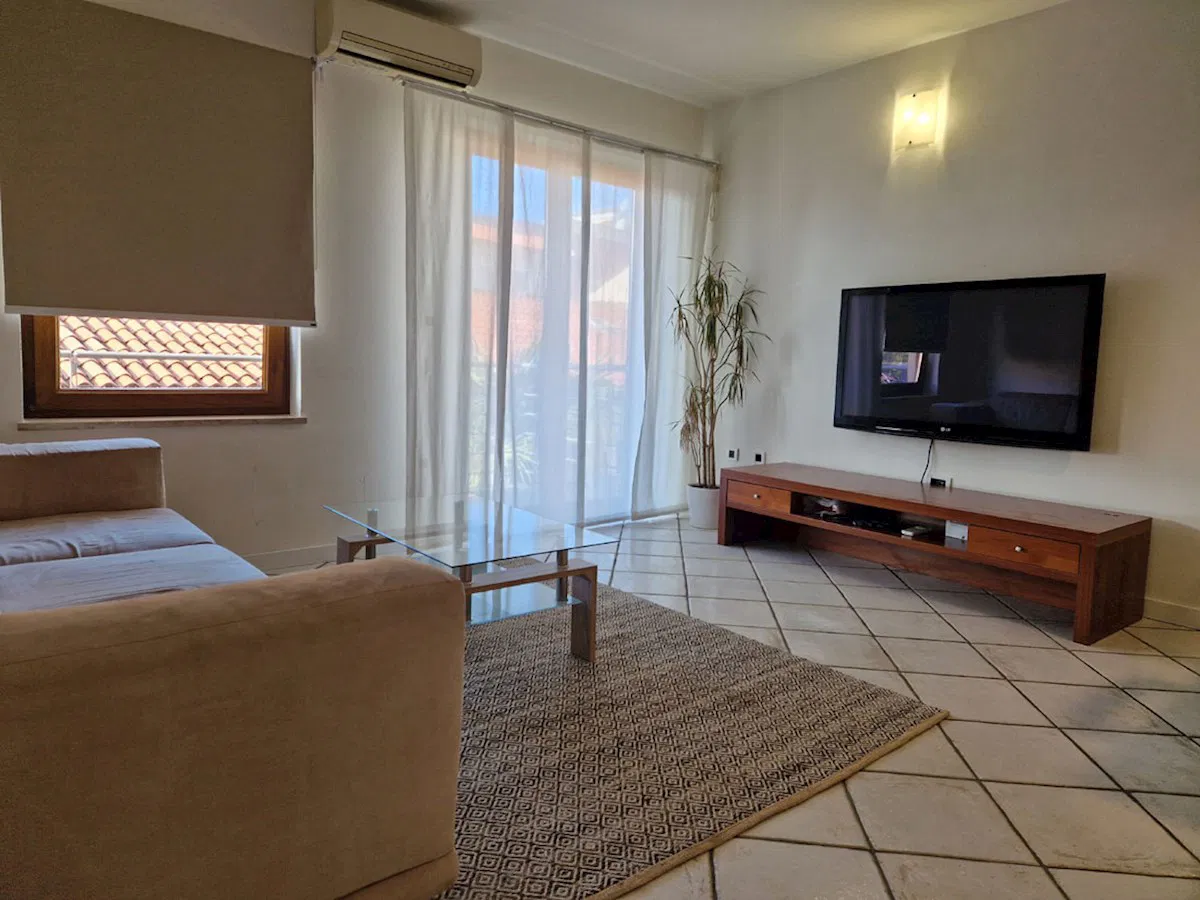 Prodaja – Poreč, stan 63 m² u samom srcu pješačke zone (SP-418)