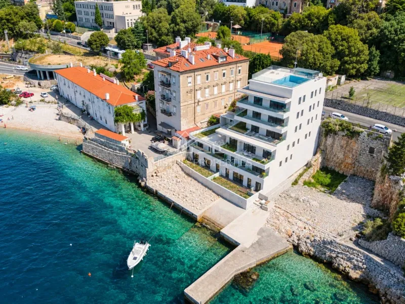 Fantastic apartment 1st row to the sea in a quality new building with a priceless view – 3