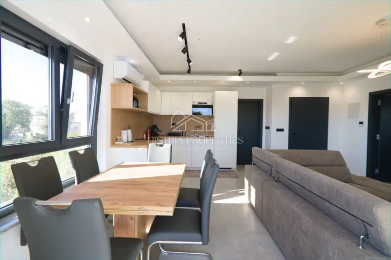 A modern furnished apartment with a spacious roof terrace, 1 km from the sea – 2