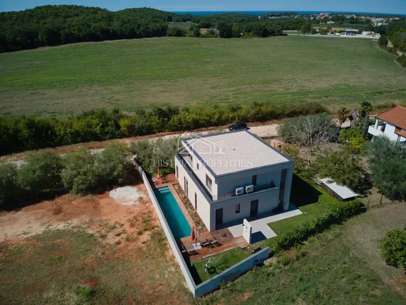 Bellissimo uliveto e costruzione moderna di qualità nella periferia di Parenzo – 3