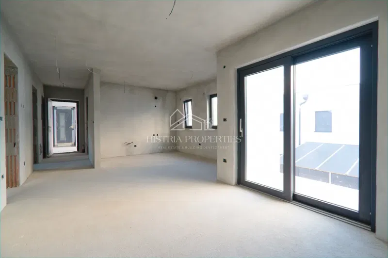 New modern development and apartment with terrace, a great family opportunity – 2
