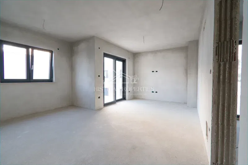 New modern development and apartment with terrace, a great family opportunity – 3