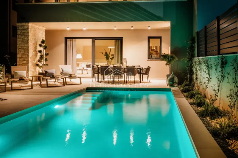 Modern and fully furnished duplex 800m from the sea in an attractive location – 2