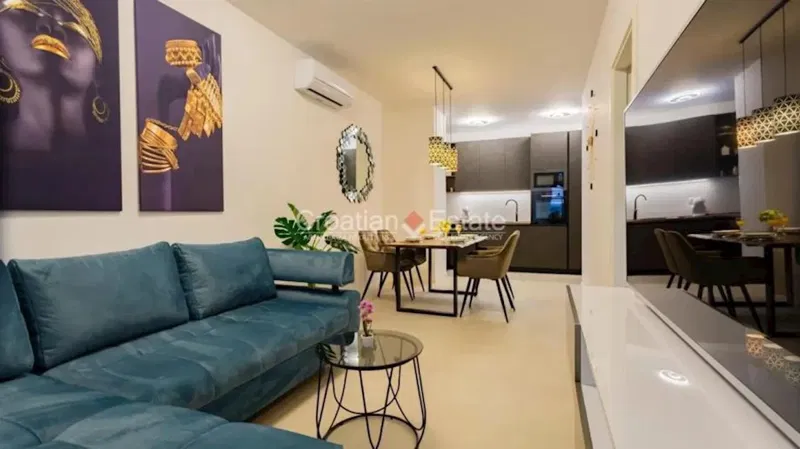 Žnjan – Modern, egy szobás lakás terasszal és kerttel, eladó – 3