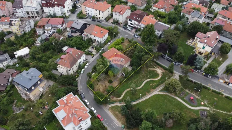 Casa Pantovčak, Gornji Grad - Medveščak, 200m2 – 3