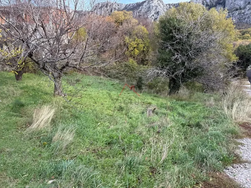 BRIBIR - Terreno edificabile, 2014 m2 – 2