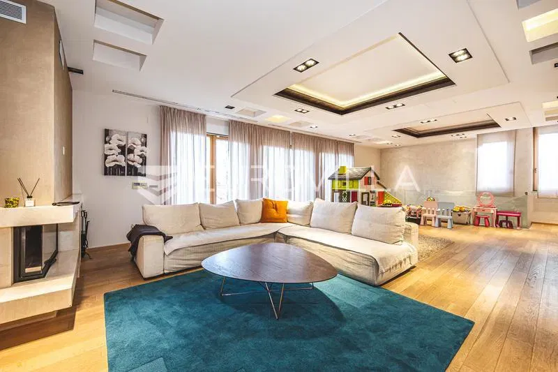 Zagreb, Gornje Prekrižje, exclusive family villa 376 m² on a plot of 704 m² – 2