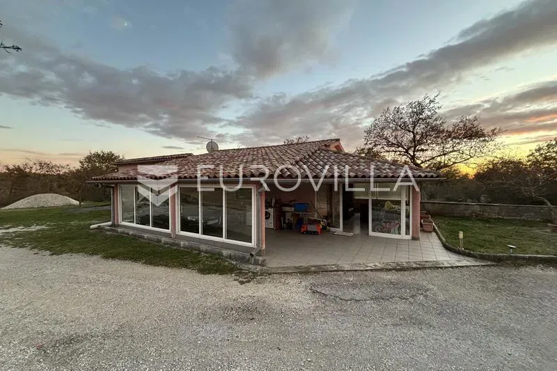 Dom Šarići – 2