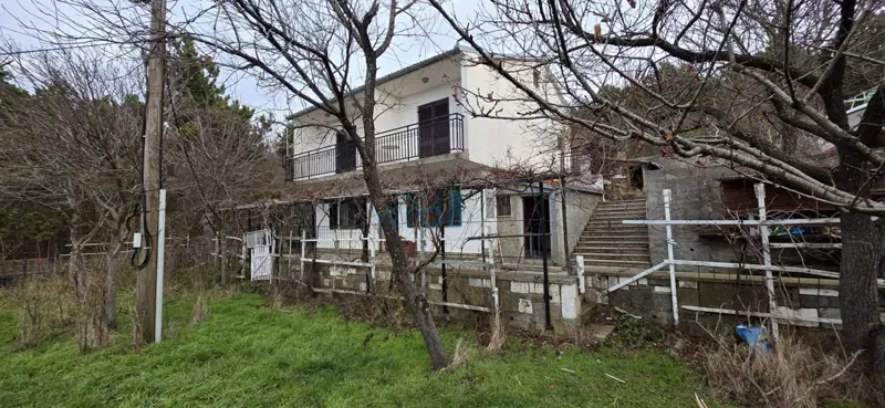 Senj, surrounding area, family house of 150 m2 on a 1000 m2 plot, sea view, for sale – 2